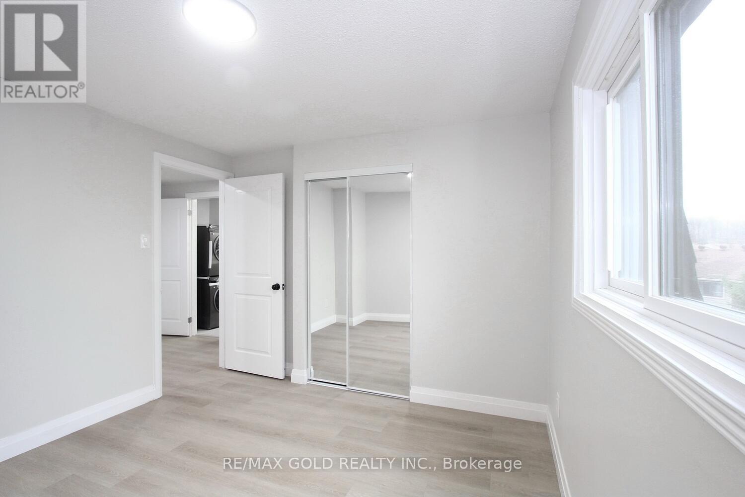 62 - 62 Ashton Crescent, Brampton, Ontario  L6S 3J9 - Photo 16 - W12265183