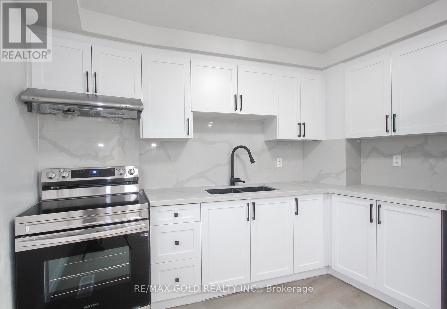 62 - 62 Ashton Crescent, Brampton, Ontario  L6S 3J9 - Photo 19 - W12265183