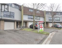 62 - 62 ASHTON CRESCENT, Brampton, Ontario