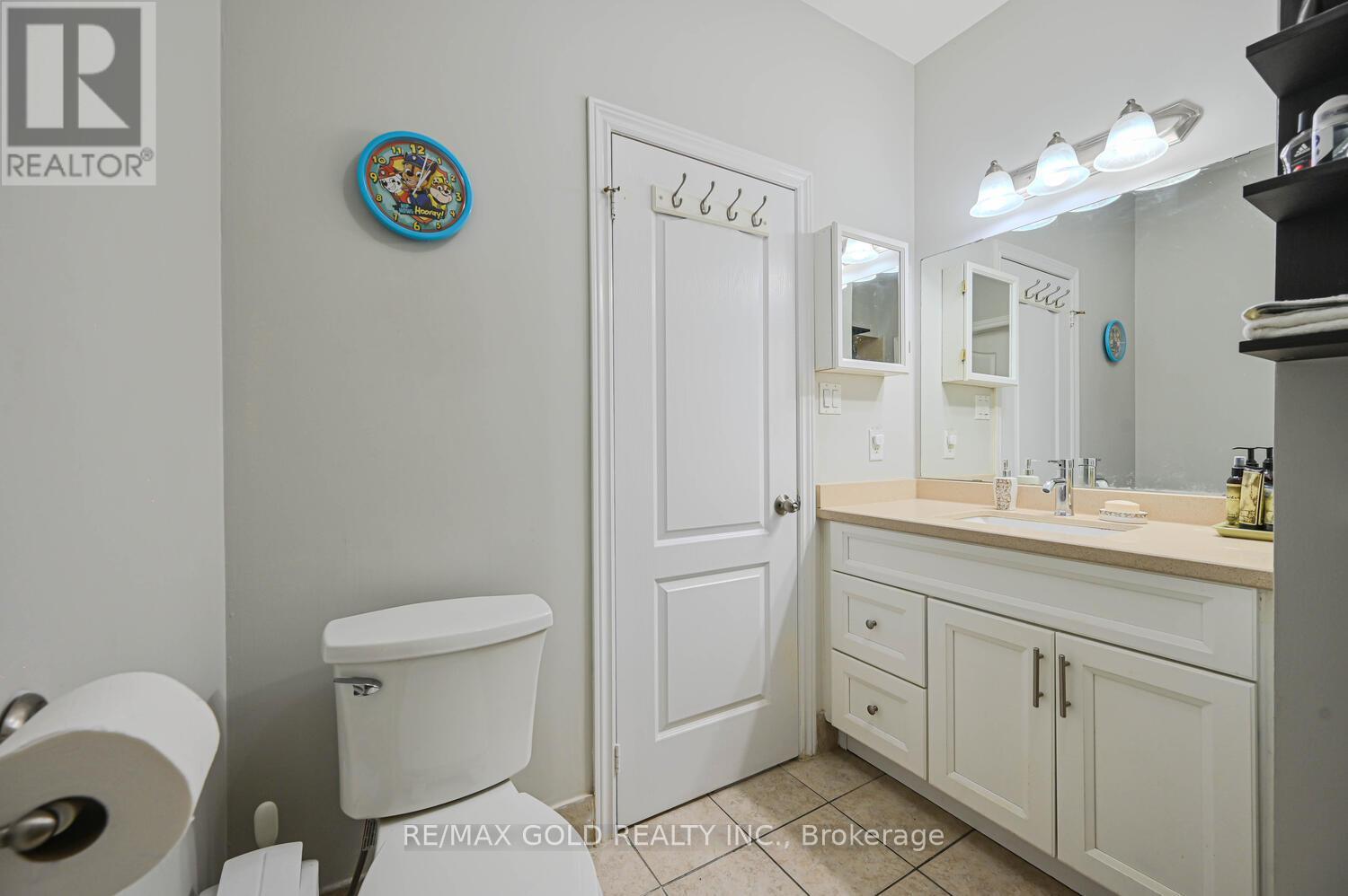 46 Cobblestone Court, Brampton (Sandringham-Wellington), Ontario  L6R 2S2 - Photo 28 - W12265220