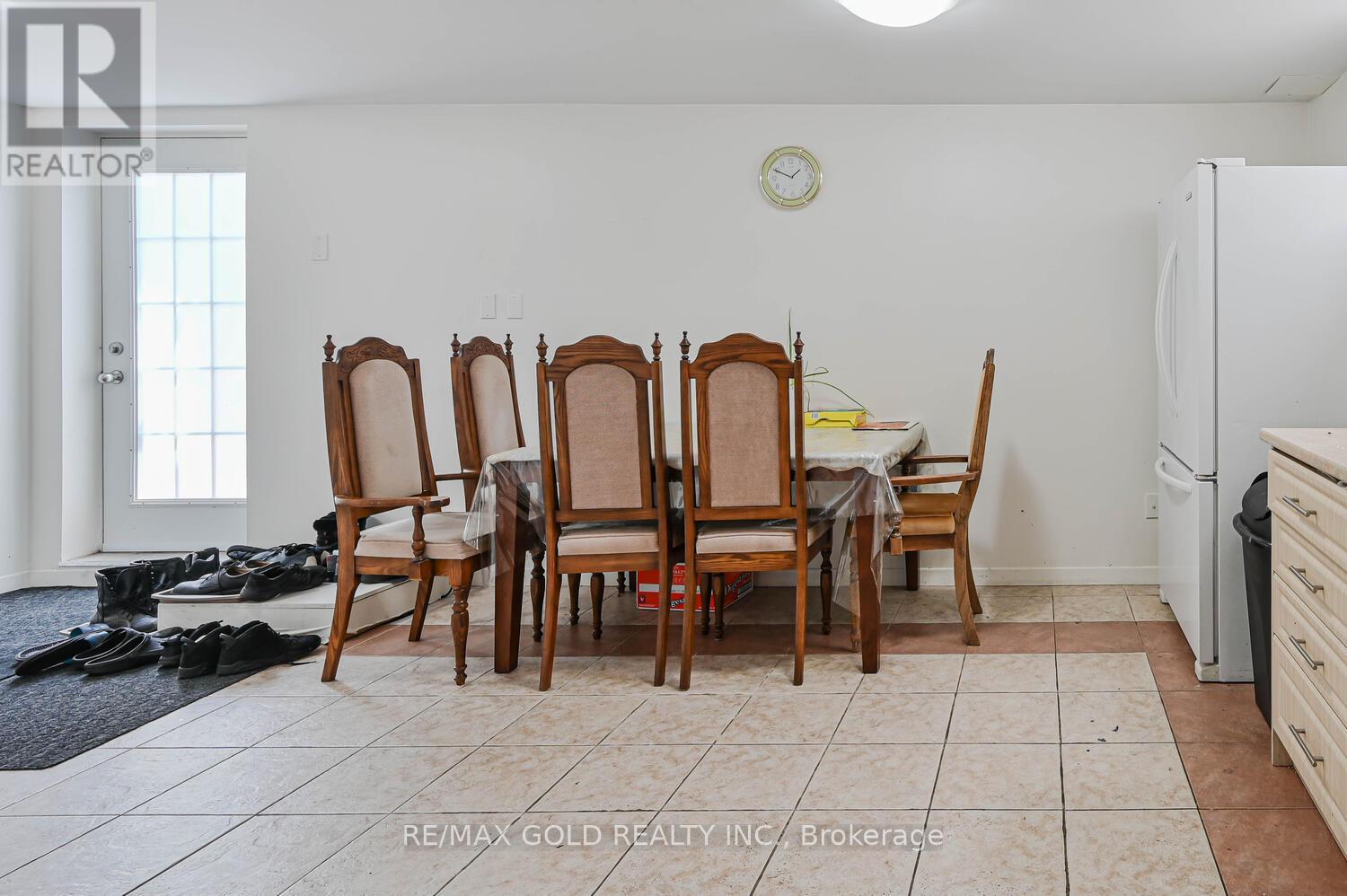 46 Cobblestone Court, Brampton (Sandringham-Wellington), Ontario  L6R 2S2 - Photo 33 - W12265220