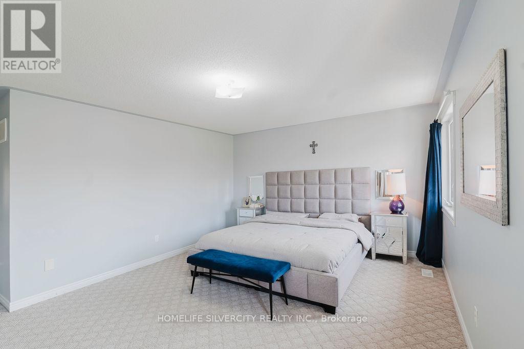 26 Fossil Street, Brampton, Ontario  L6P 3G7 - Photo 27 - W12265393