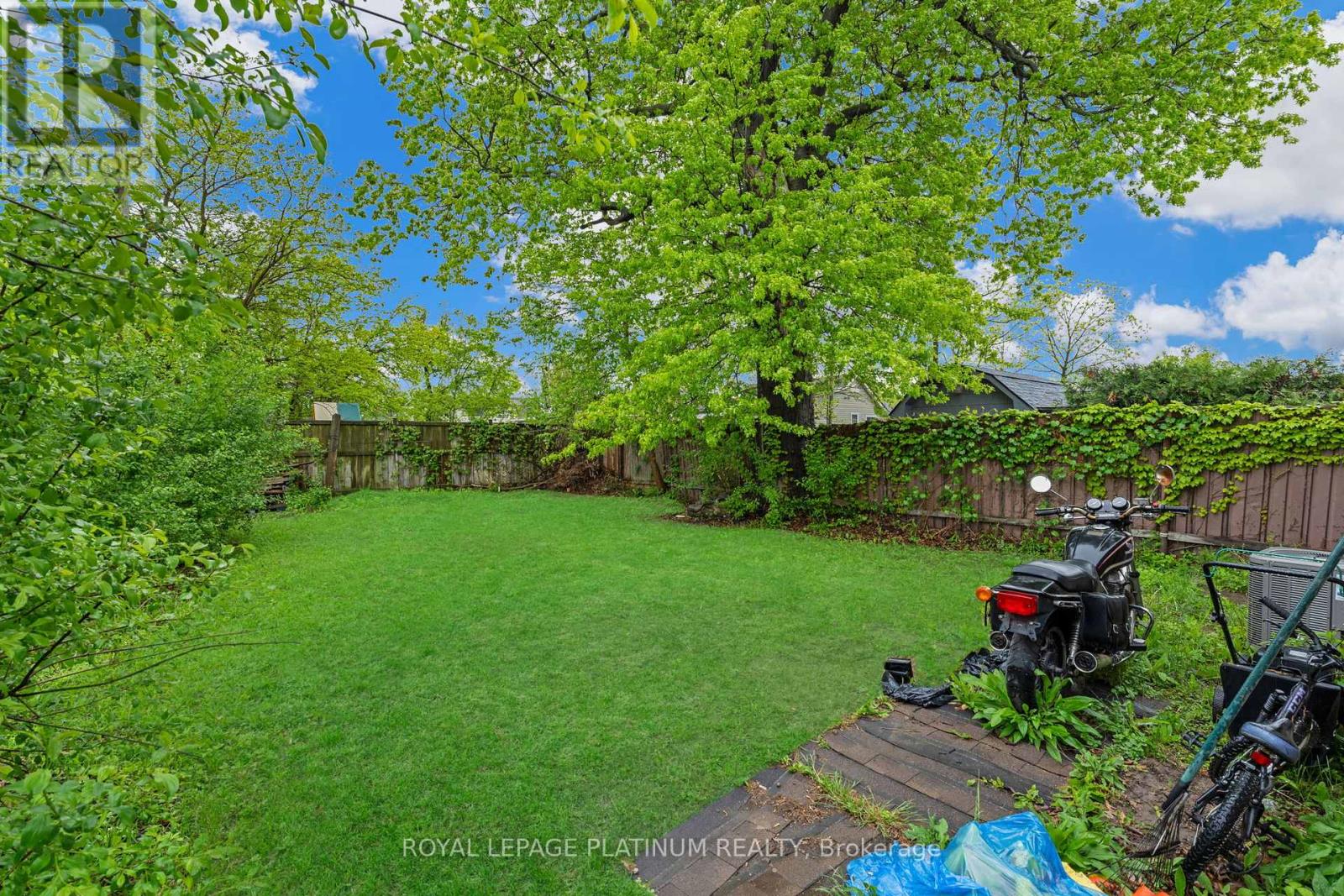 311-313 Gilmore Road, Fort Erie, Ontario  L2A 2M9 - Photo 30 - X12265040