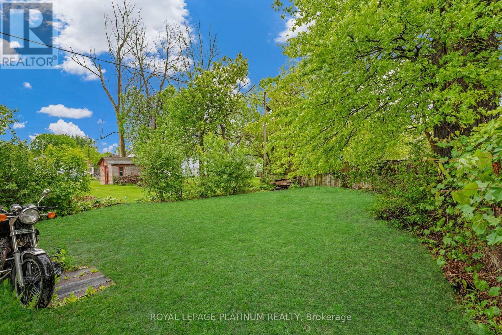 311-313 Gilmore Road, Fort Erie, Ontario  L2A 2M9 - Photo 31 - X12265040
