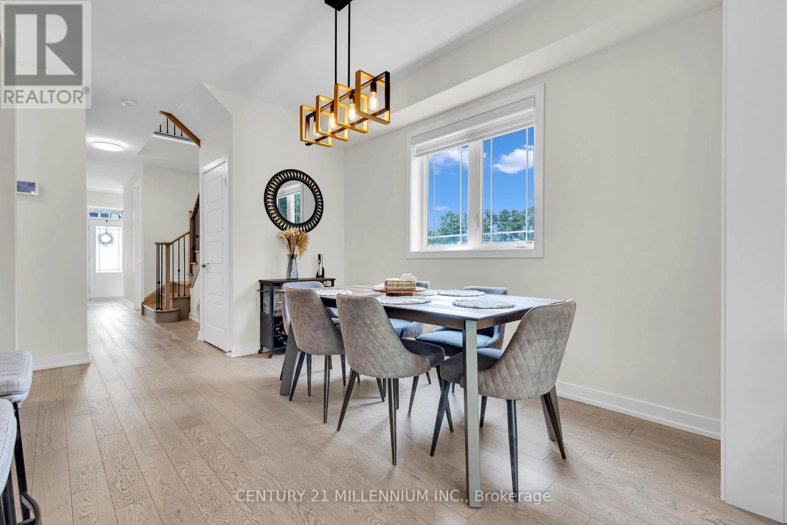 11 Sundin Drive, Haldimand, Ontario  N3W 0H1 - Photo 11 - X12265445