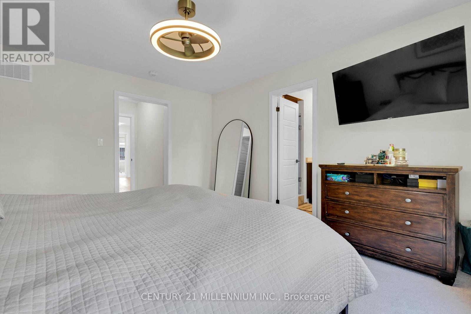 11 Sundin Drive, Haldimand, Ontario  N3W 0H1 - Photo 24 - X12265445