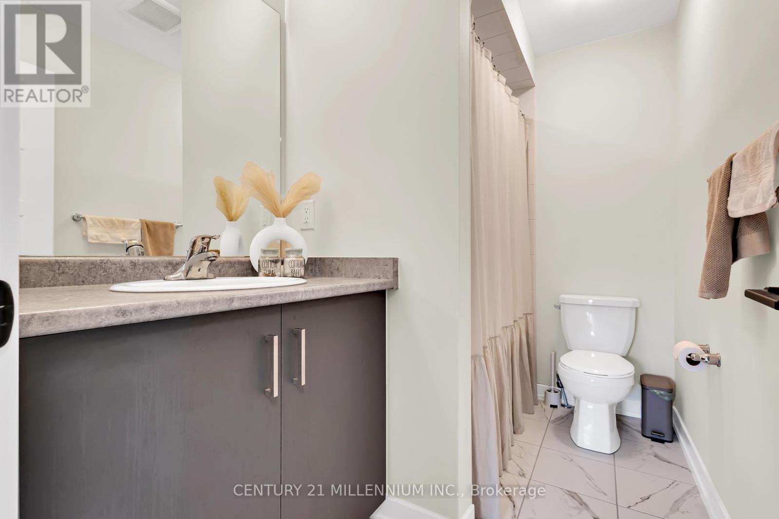 11 Sundin Drive, Haldimand, Ontario  N3W 0H1 - Photo 31 - X12265445