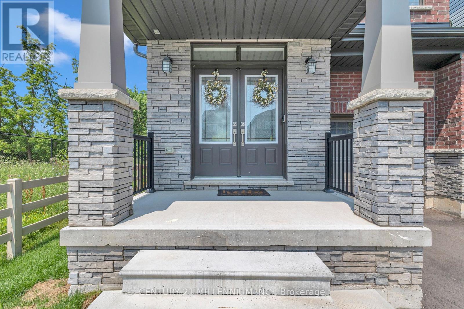 Property at 11 SUNDIN DRIVE image 4