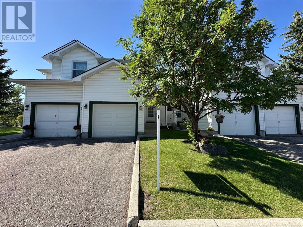 Property at 125 Sandpiper Lane NW image 1