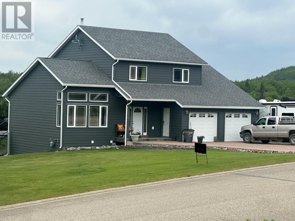 5309 Hillside Avenue NW, chetwynd, British Columbia