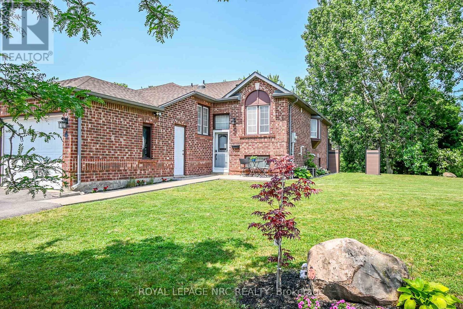 4 Jackson Court W, Welland, Ontario  L3C 7G2 - Photo 34 - X12265547