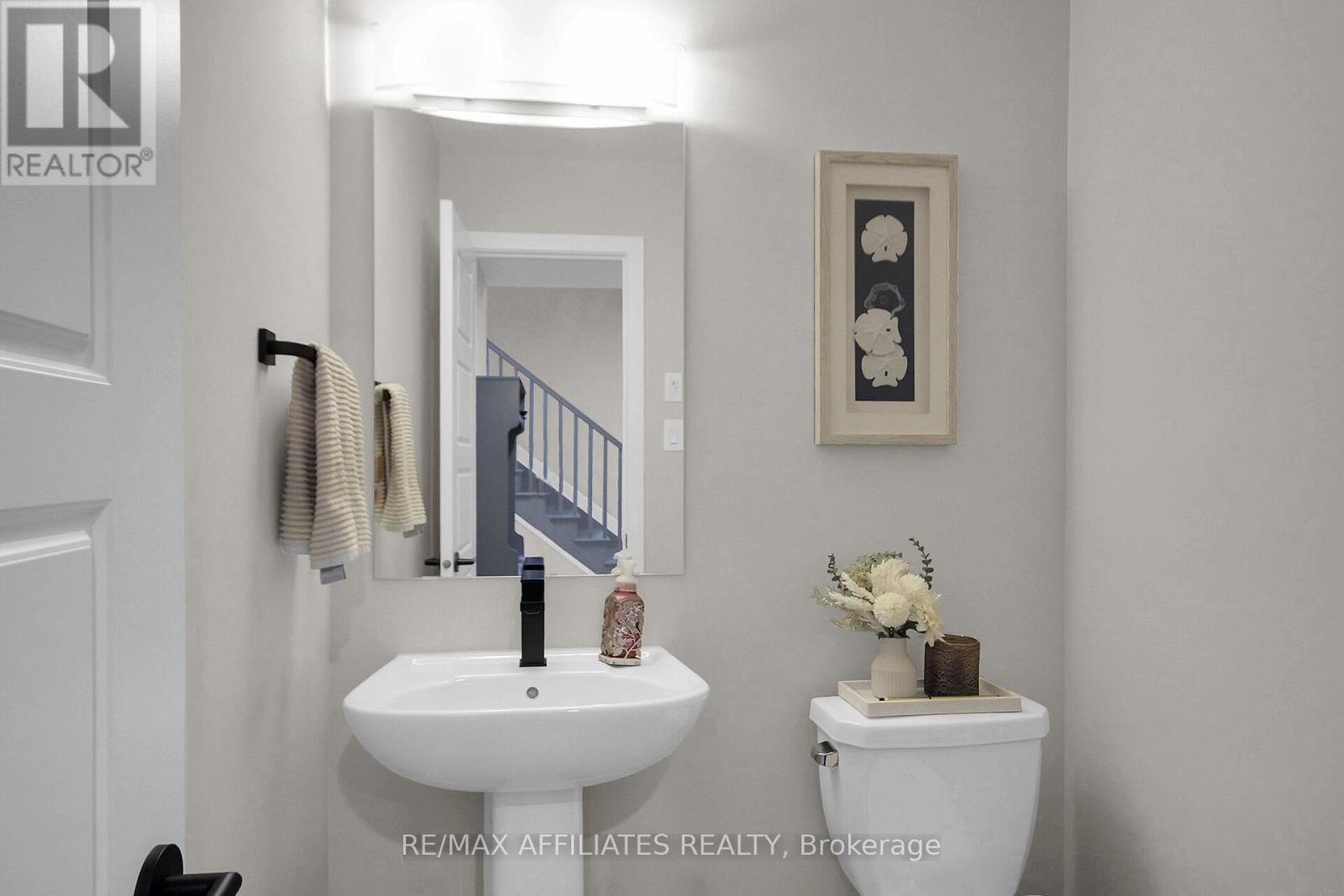 Property at 357 SHOVELER GROVE image 5