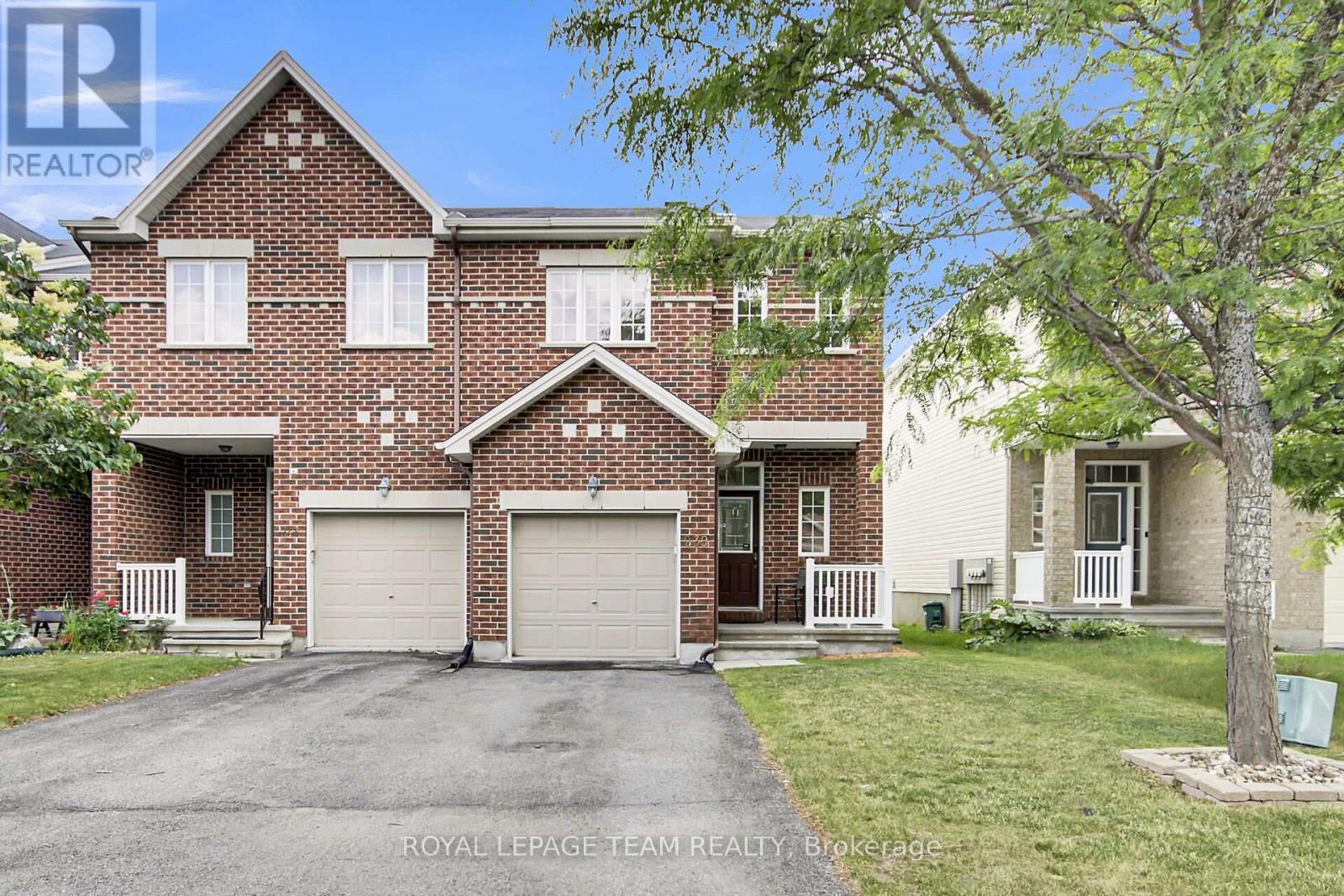 Property at 239 WAYMARK CRESCENT image 1