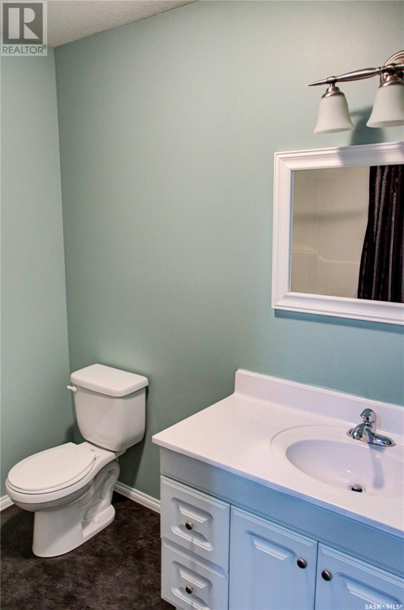 216 2nd Avenue S, Melfort, Saskatchewan  S0E 1A0 - Photo 14 - SK009626