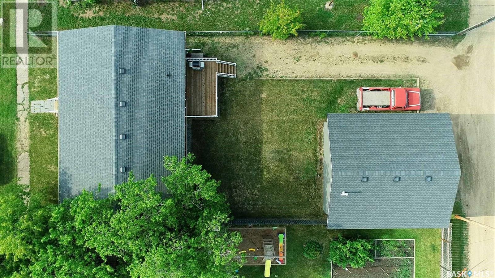 216 2nd Avenue S, Melfort, Saskatchewan  S0E 1A0 - Photo 32 - SK009626