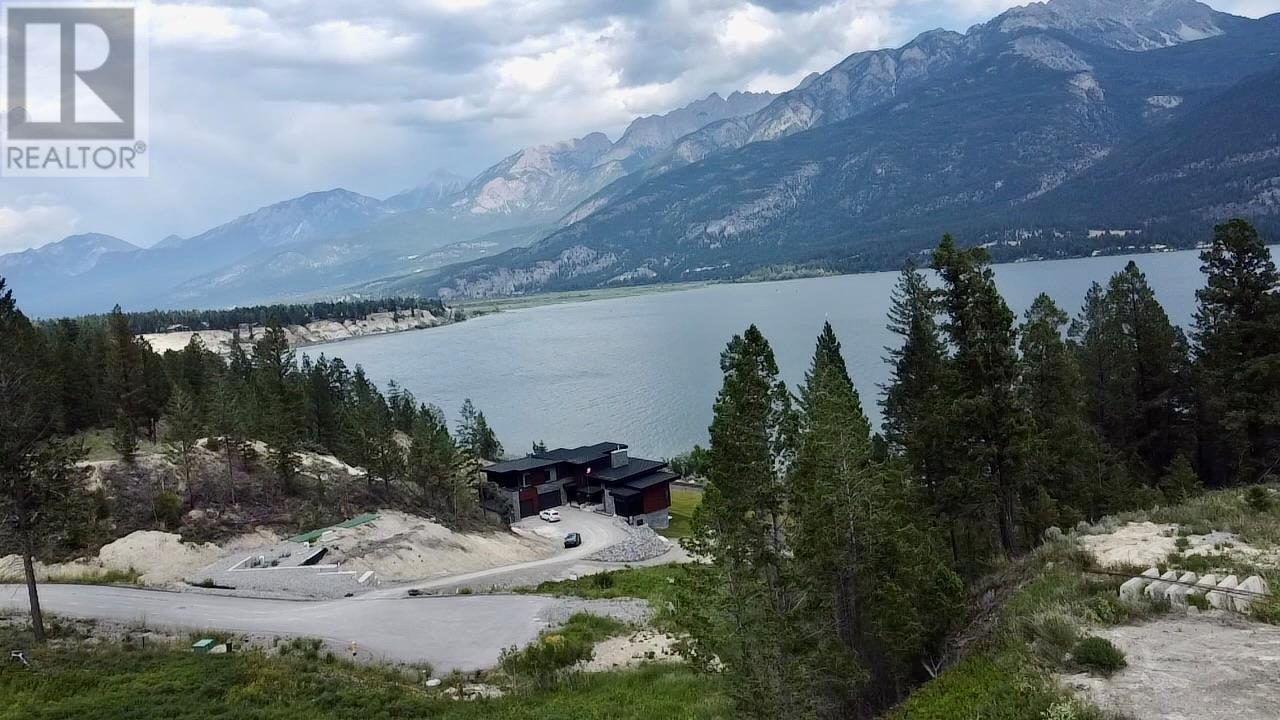 6200 Columbia Lake Road Unit# Lot 11, Fairmont Hot Springs, British Columbia  V0B 1L2 - Photo 6 - 10334636