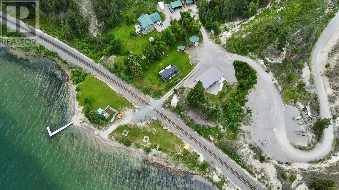 6200 Columbia Lake Road Unit# Lot 11, Fairmont Hot Springs, British Columbia  V0B 1L2 - Photo 3 - 10334636