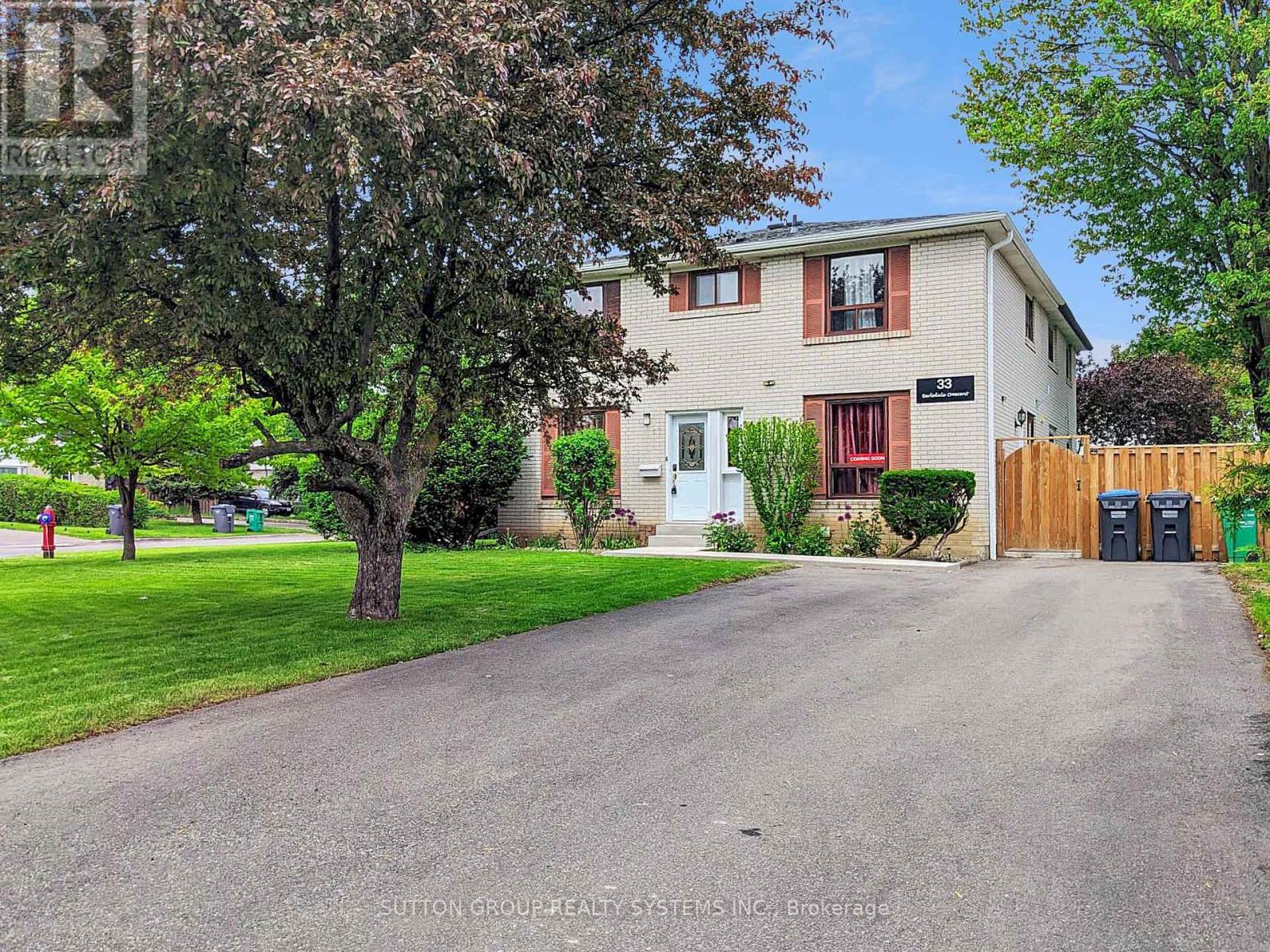 Property at 33 EARLSDALE CRESCENT image 1