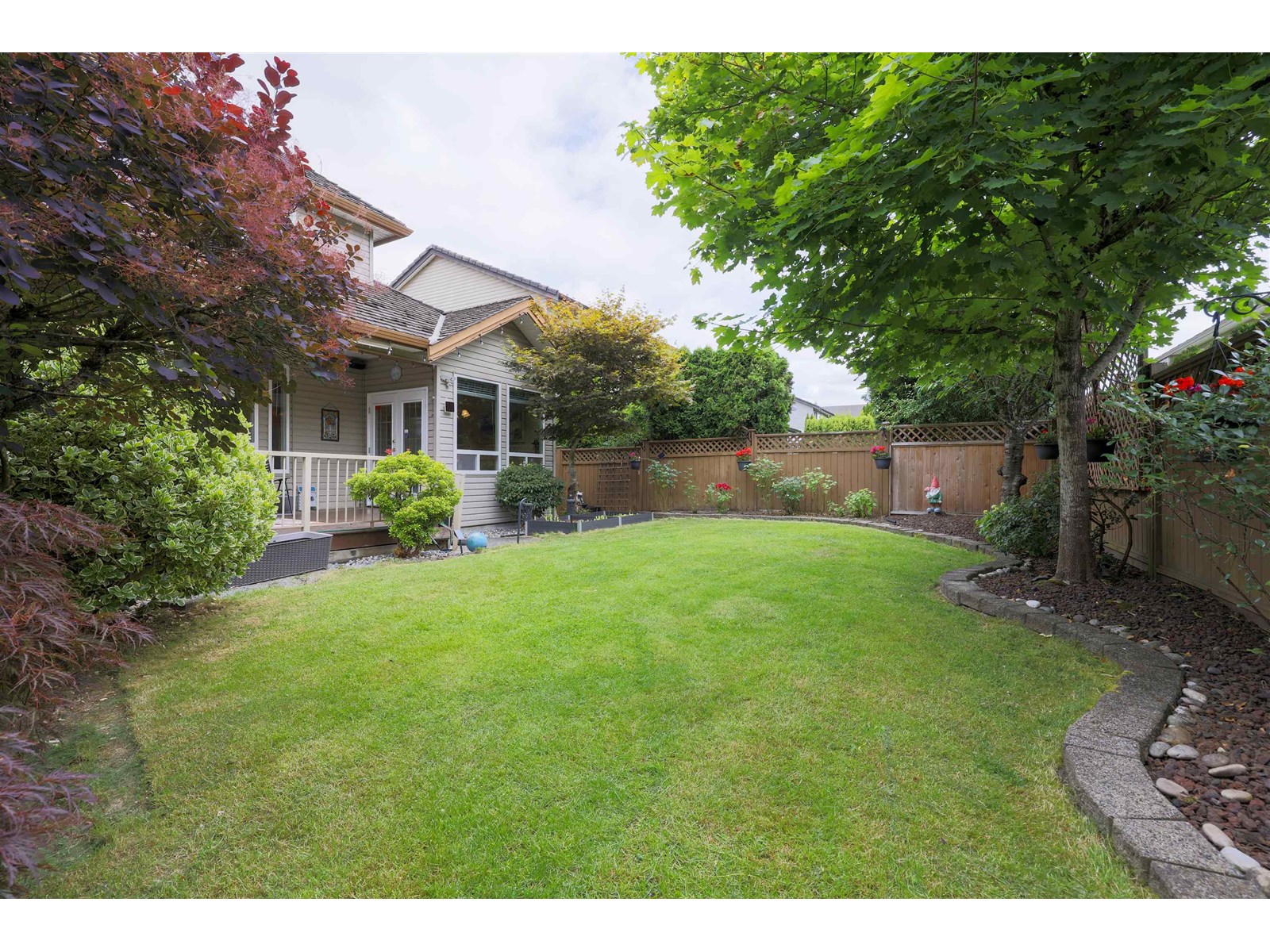 Property at 21048 86A AVENUE image 2