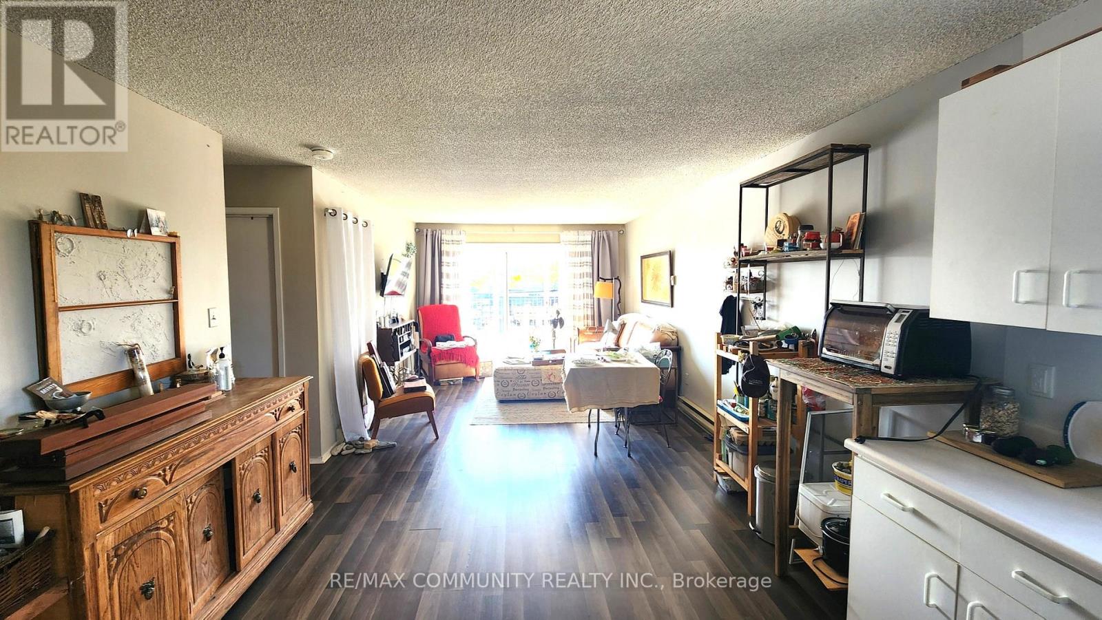 109 Lindsay Street, Kawartha Lakes, Ontario  K0M 1N0 - Photo 11 - X12265562