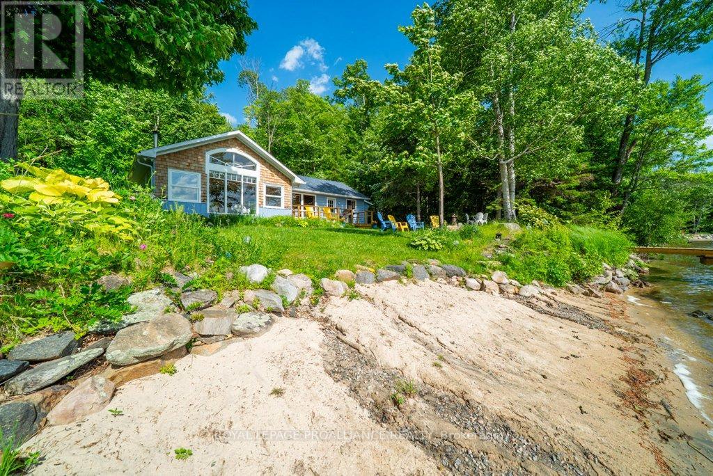 1937a East Bay Road, North Frontenac, Ontario  K0H 2M0 - Photo 31 - X12180163