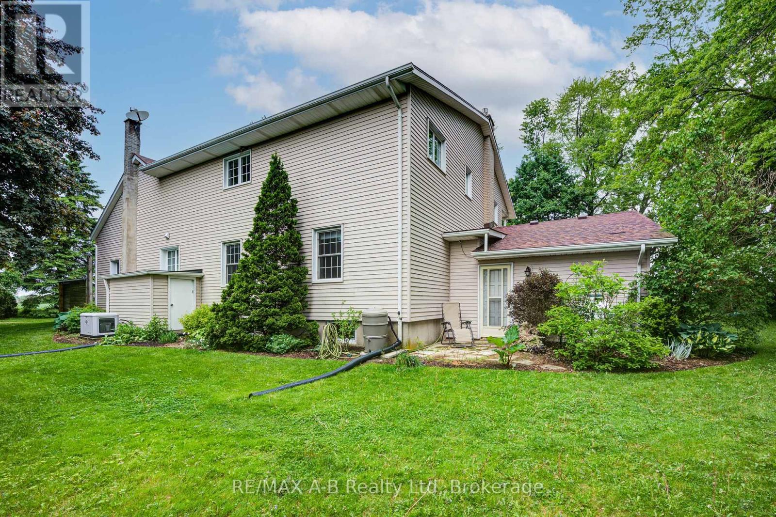 3498 Rd 109 Road, Perth East, Ontario  N0B 2R0 - Photo 32 - X12202168
