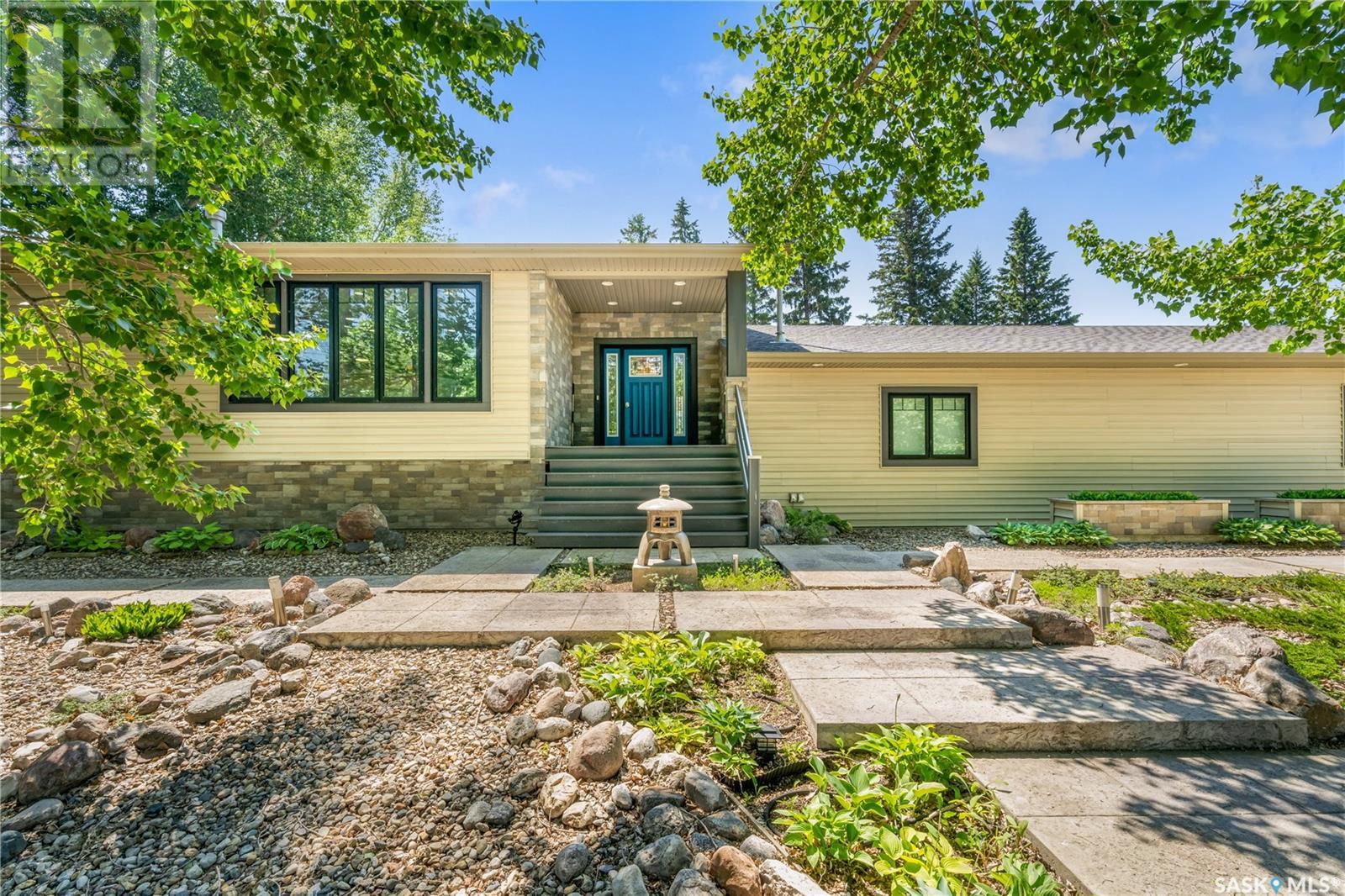 214 West ROAD, leroy, Saskatchewan