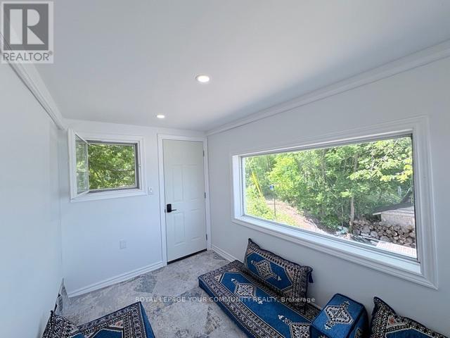 10 Snake Island Road, Georgina Islands, Ontario  L4P 3E9 - Photo 31 - N12265569