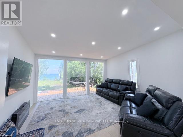 10 Snake Island Road, Georgina Islands, Ontario  L4P 3E9 - Photo 6 - N12265569