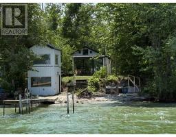 10 SNAKE ISLAND ROAD, Georgina Islands, Ontario