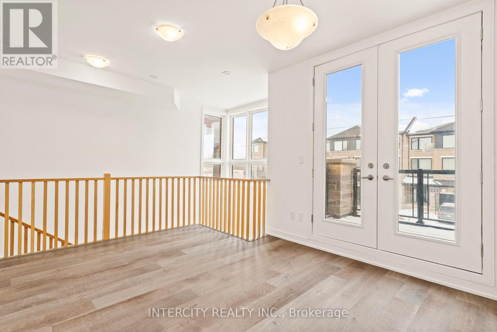 14 Blue Forest Crescent, Barrie (Innis-Shore), Ontario  L9J 0N3 - Photo 15 - S12265628