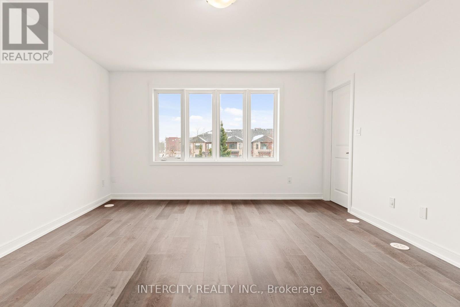 14 Blue Forest Crescent, Barrie (Innis-Shore), Ontario  L9J 0N3 - Photo 20 - S12265628