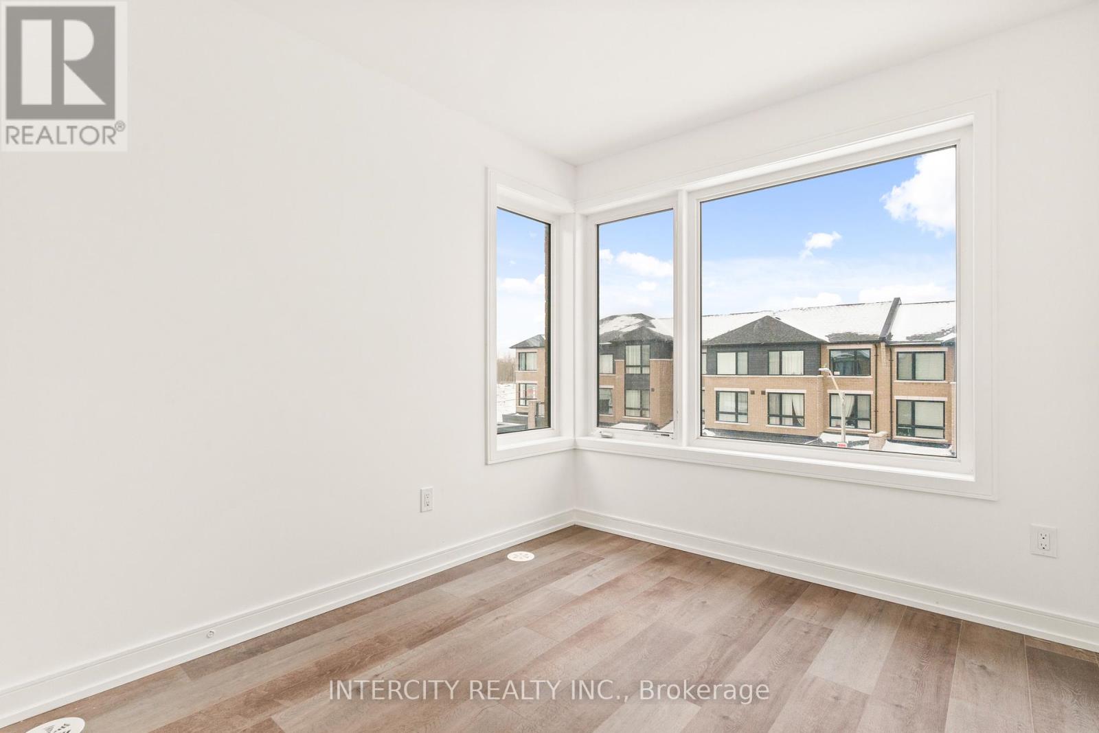 14 Blue Forest Crescent, Barrie (Innis-Shore), Ontario  L9J 0N3 - Photo 28 - S12265628