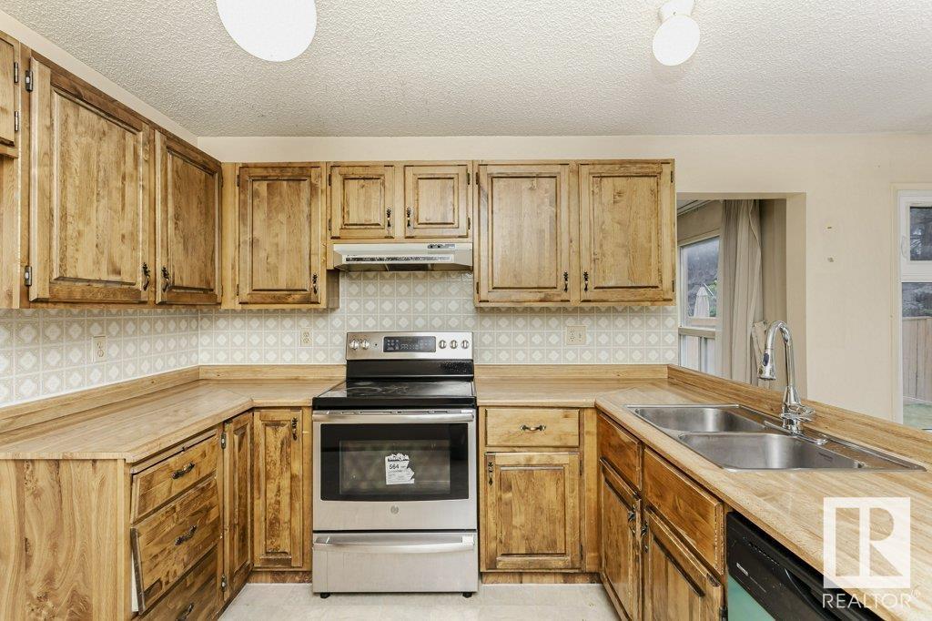 Property at 9855 179 ST NW image 5