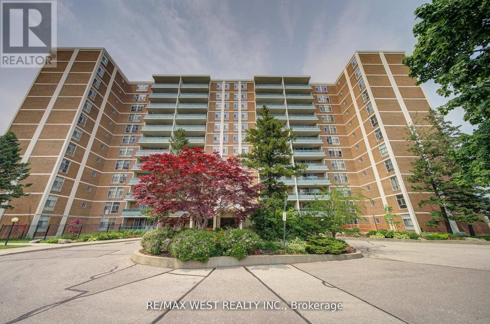 Property at 606 - 44 LONGBOURNE DRIVE image 3