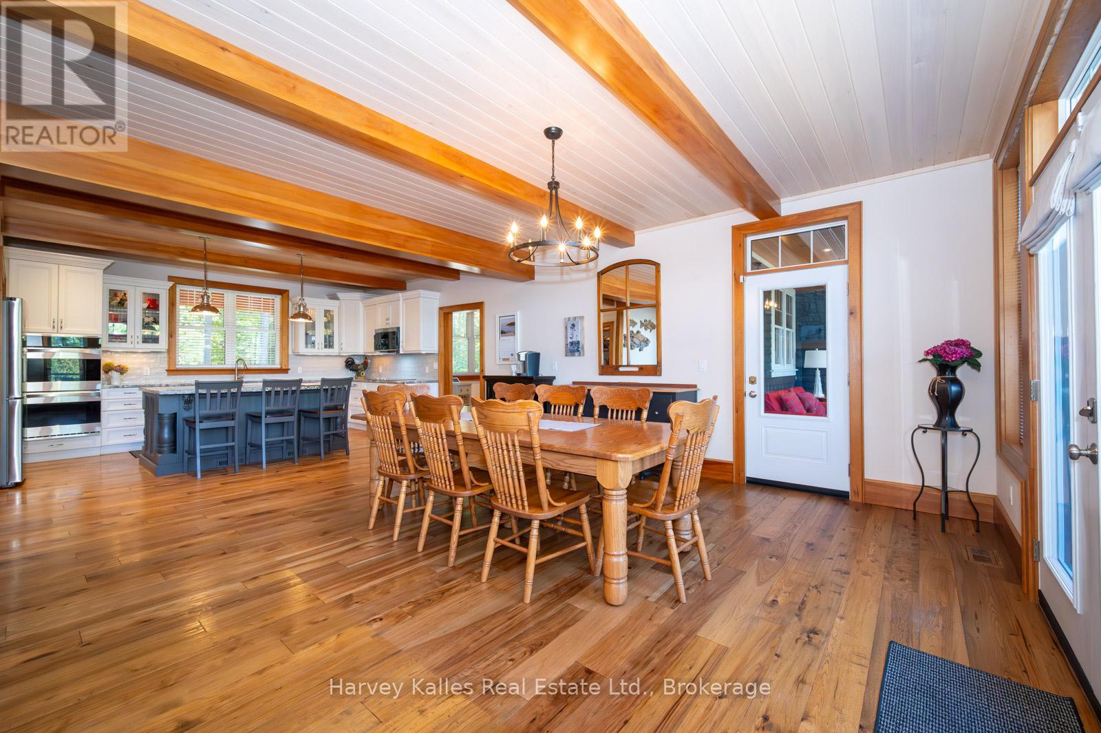 1045 Lakeshore Drive, Gravenhurst (Muskoka (S)), Ontario  P1P 1R2 - Photo 7 - X12261759