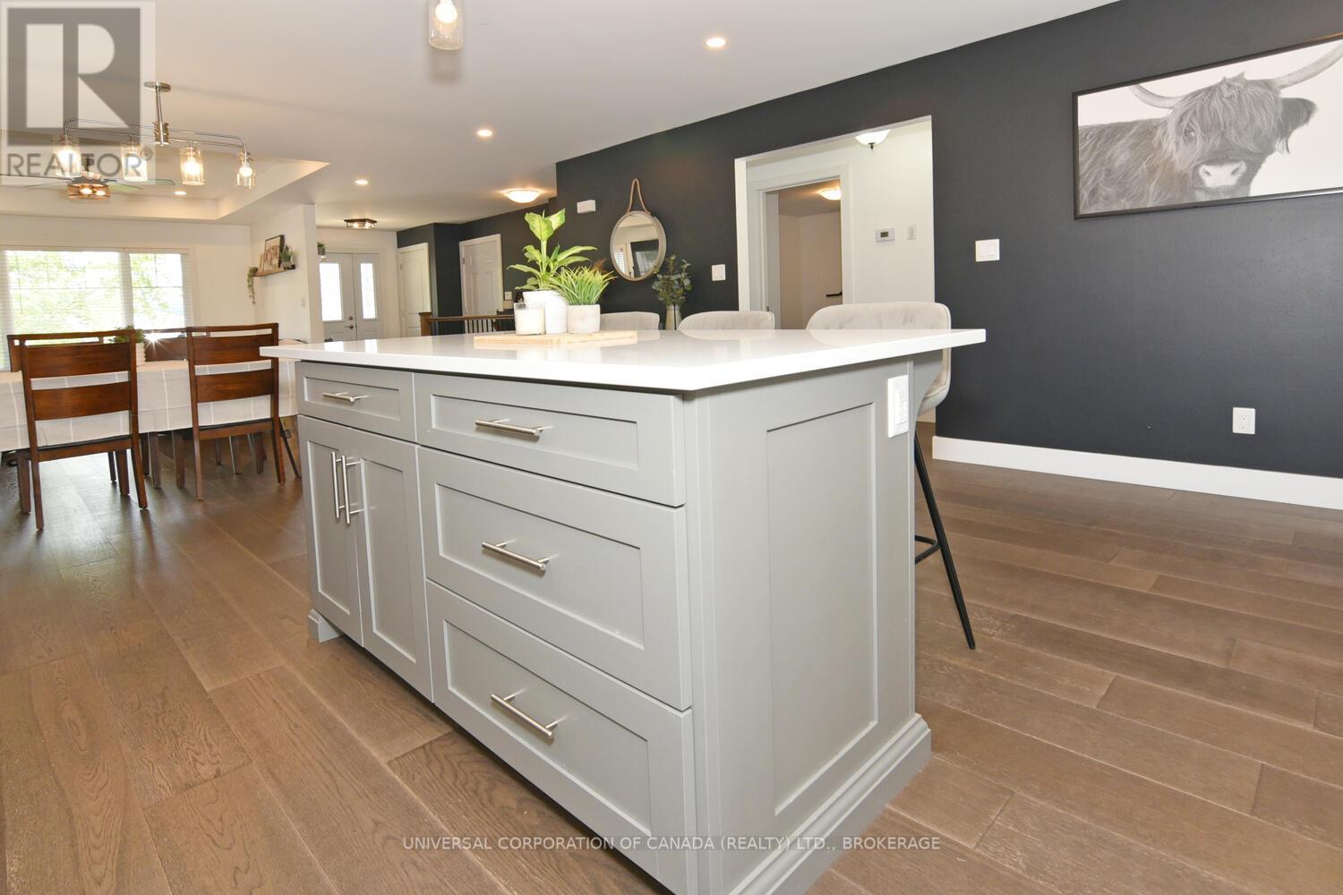 269 Sydenham Street E, Aylmer, Ontario  N5H 1M3 - Photo 17 - X12265702