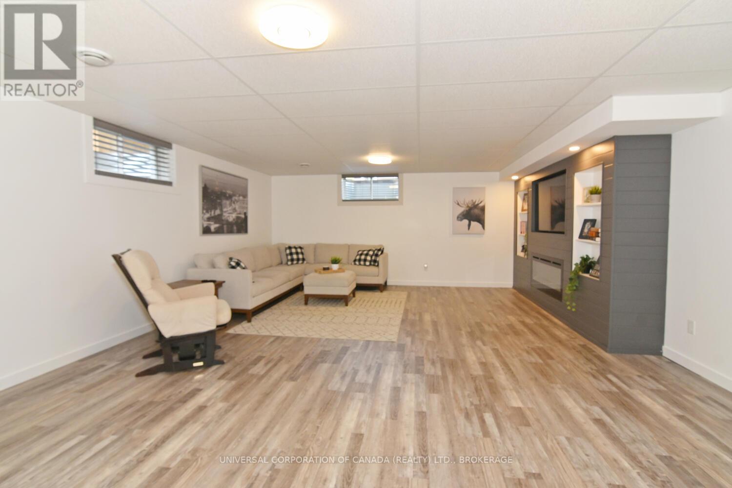 269 Sydenham Street E, Aylmer, Ontario  N5H 1M3 - Photo 26 - X12265702