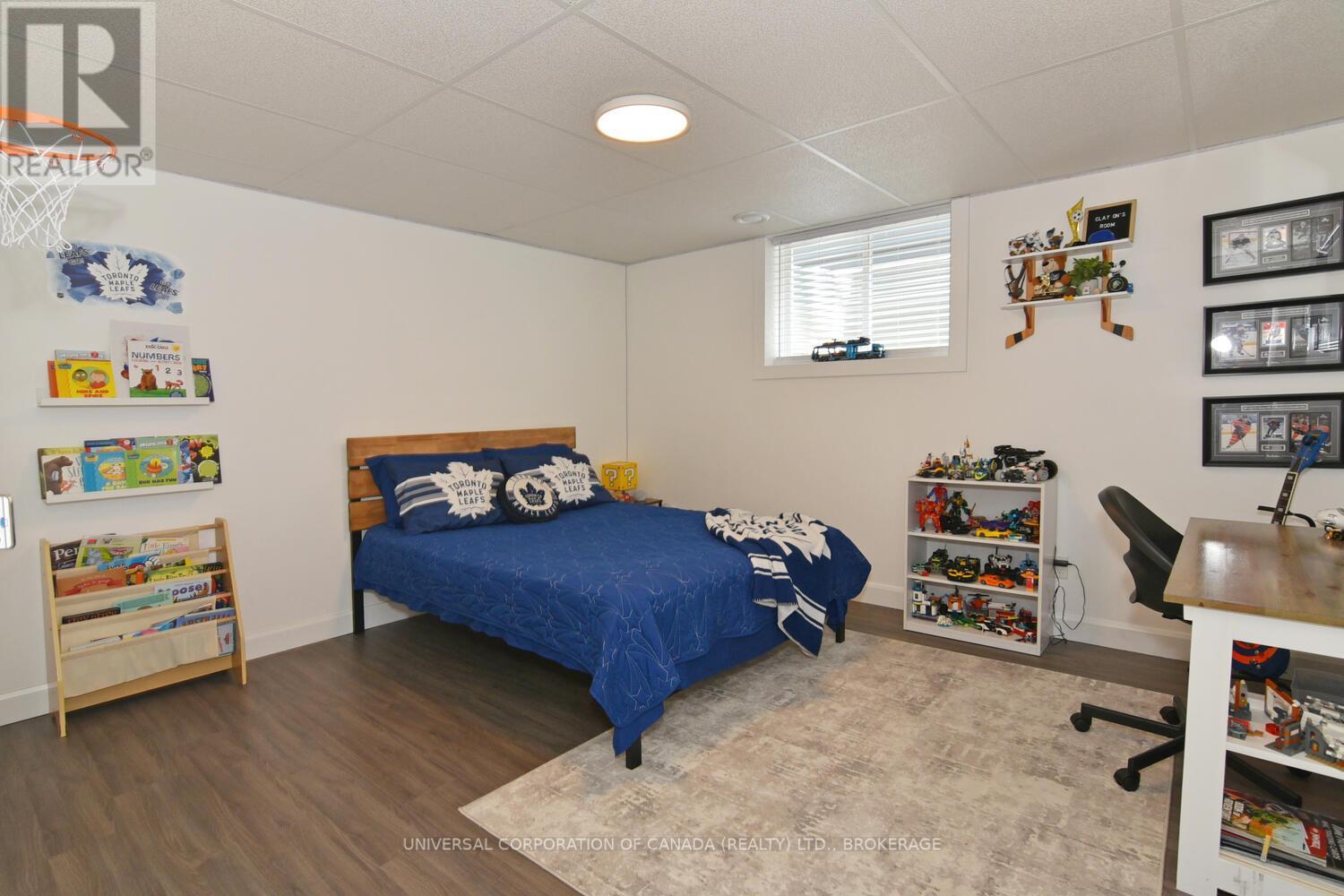 269 Sydenham Street E, Aylmer, Ontario  N5H 1M3 - Photo 29 - X12265702