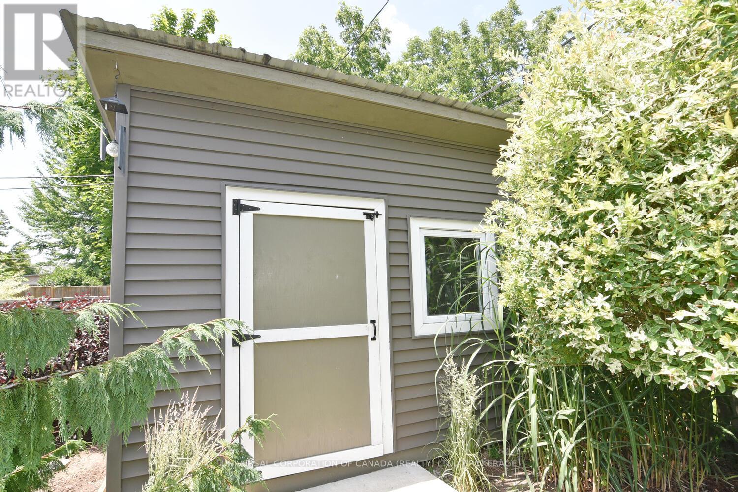 269 Sydenham Street E, Aylmer, Ontario  N5H 1M3 - Photo 39 - X12265702