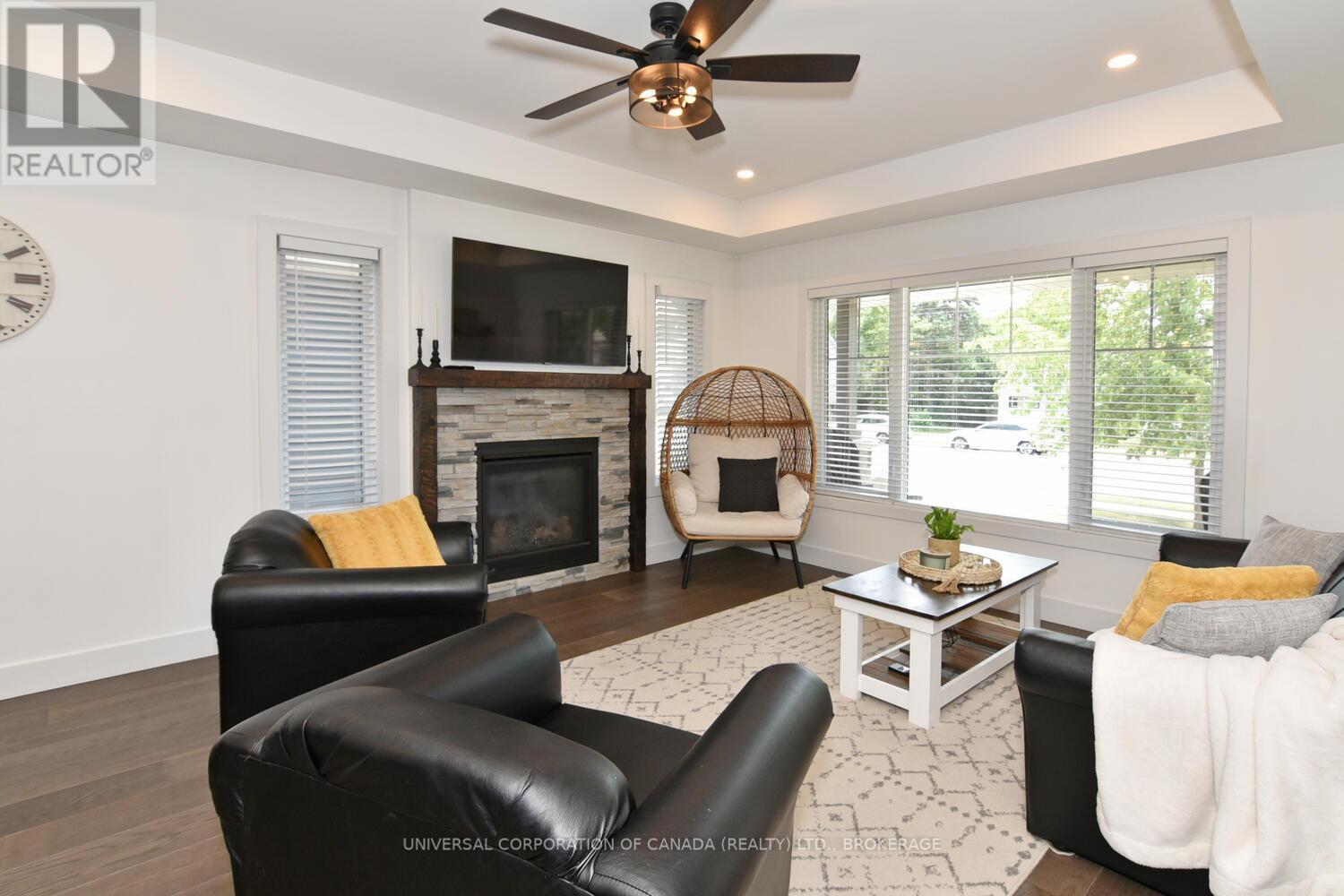 269 Sydenham Street E, Aylmer, Ontario  N5H 1M3 - Photo 9 - X12265702