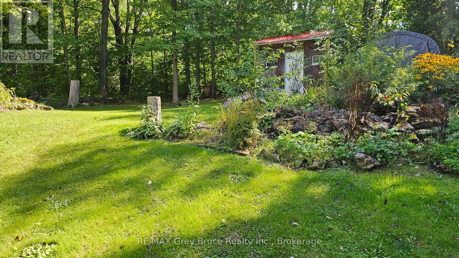 549 Stokes Bay Road, Northern Bruce Peninsula, Ontario  N0H 1W0 - Photo 17 - X12265741