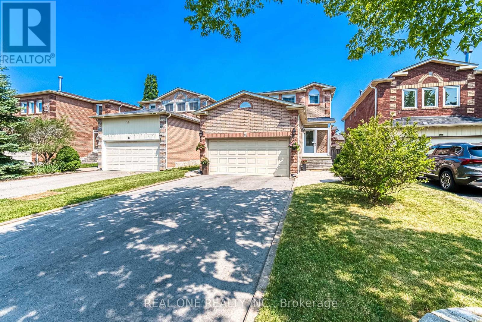 Property at 10 SQUIRE DRIVE image 2