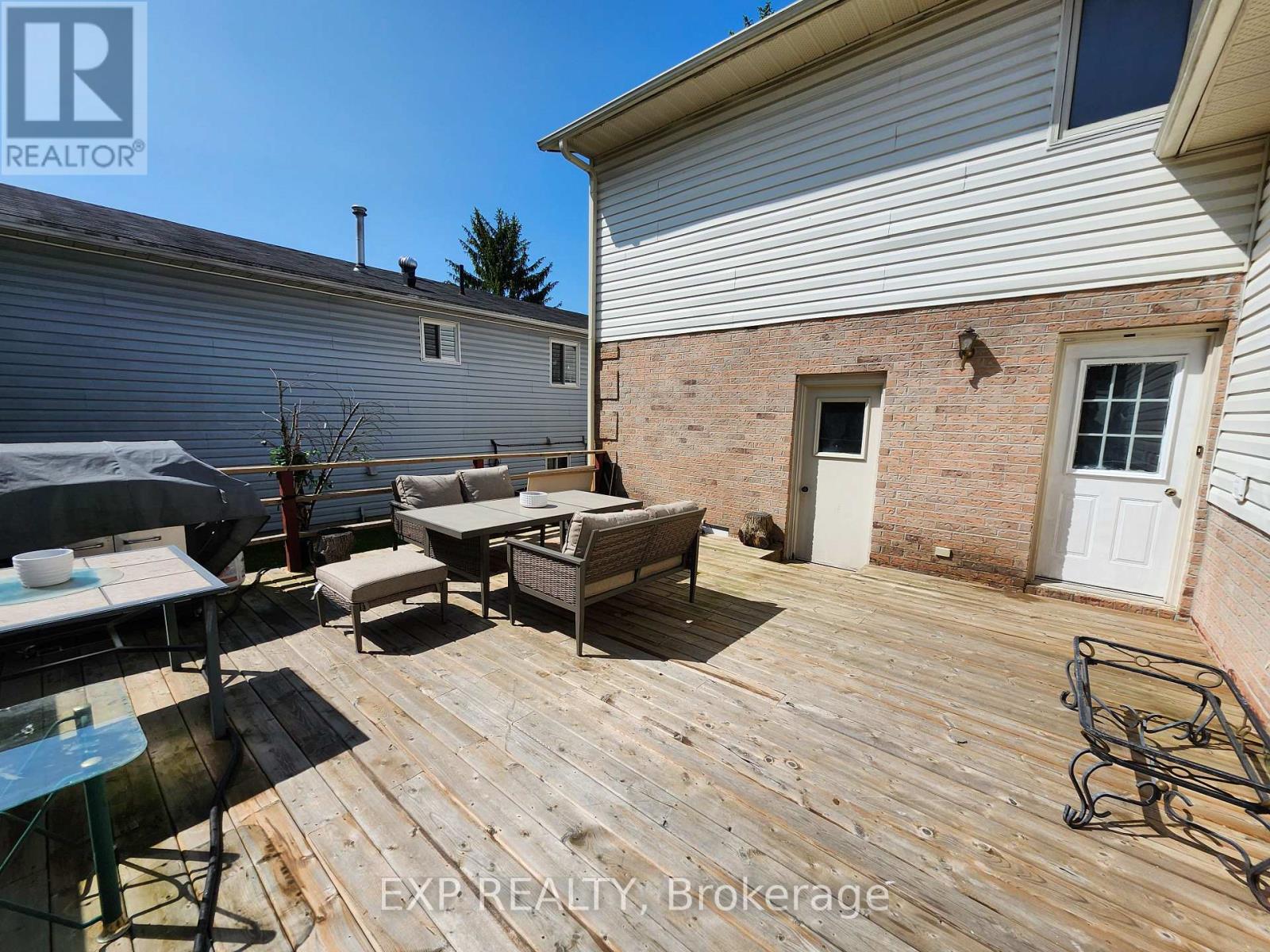 Property at 1311 CUTHBERTSON AVENUE image 4