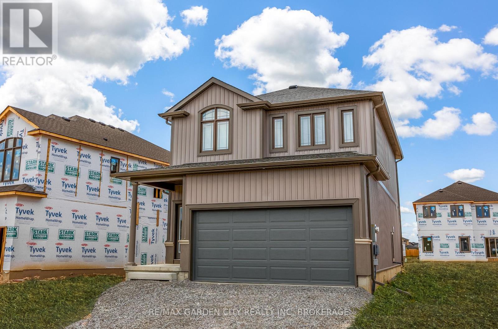33 BOUNTY AVENUE, Thorold, Ontario