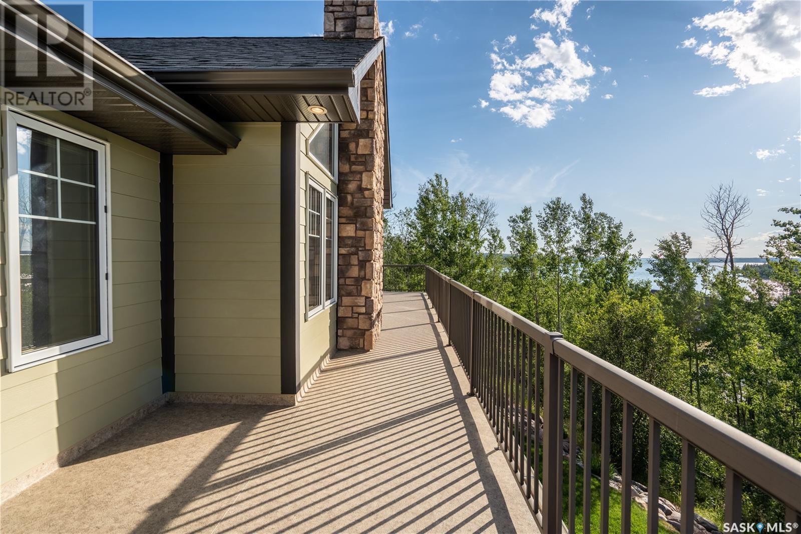Property at 609 Cedar Close image 3