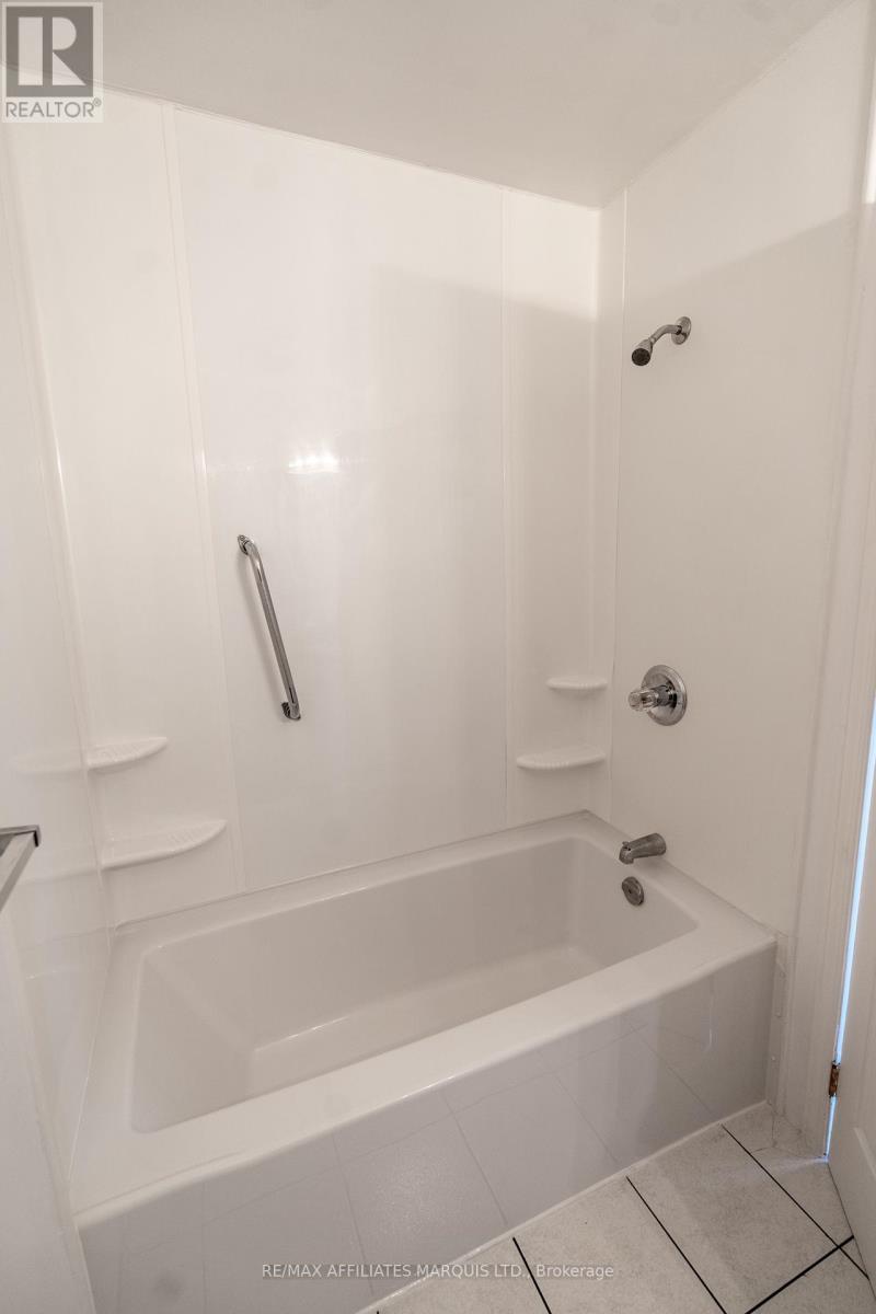 120 Military Road, South Glengarry, Ontario  K0C 1N0 - Photo 32 - X12265766