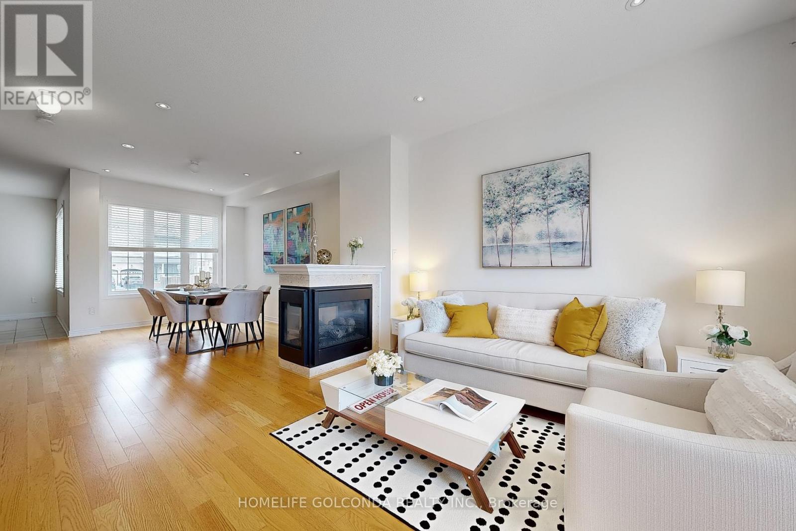 Property at 118 BRAEBROOK DRIVE image 4