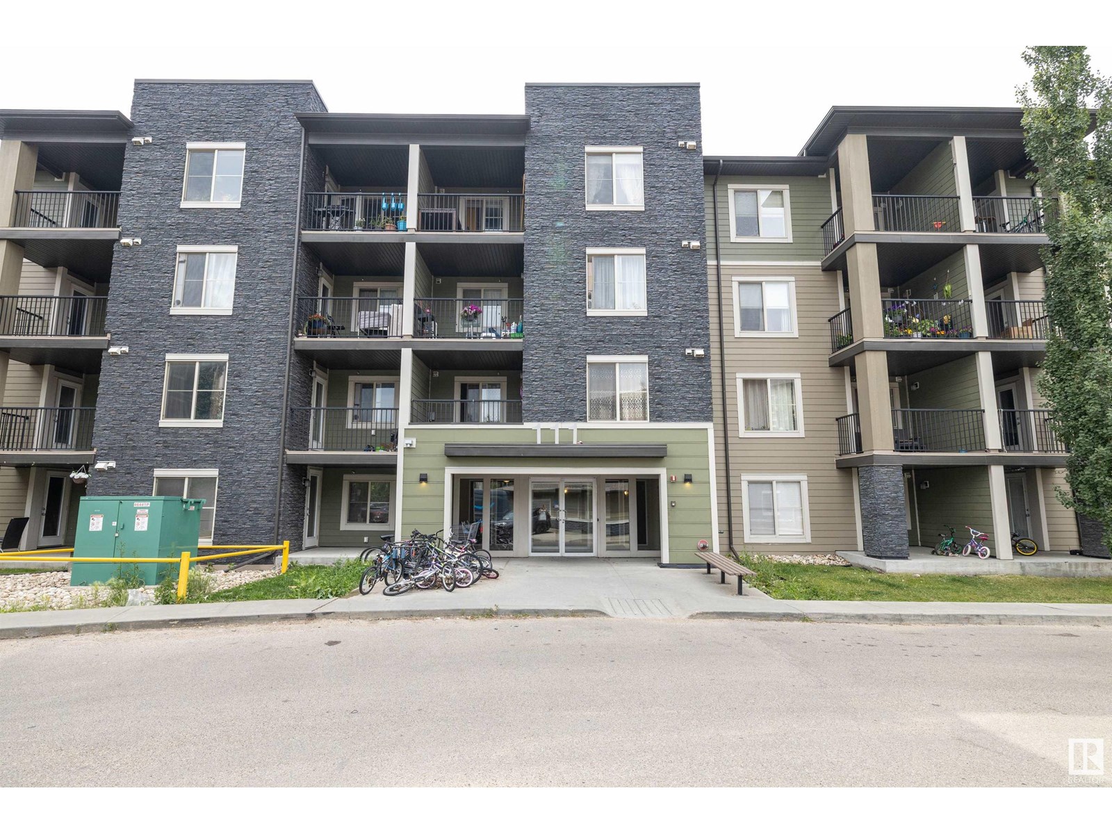 Property at #206 111 WATT CM SW image 2
