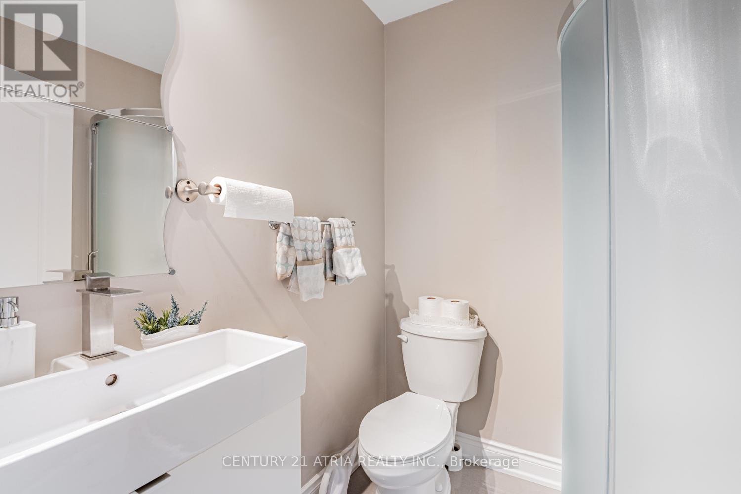 460 Balkan Road, Richmond Hill, Ontario  L4C 2P3 - Photo 19 - N12265771